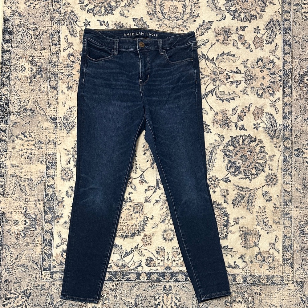 Women’s American Eagle Skinny Jeans Size 10